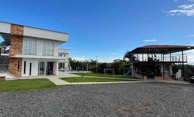 Vendo o permuto Casa Campestre en Morelia