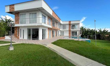 Vendo o permuto Casa Campestre en Morelia