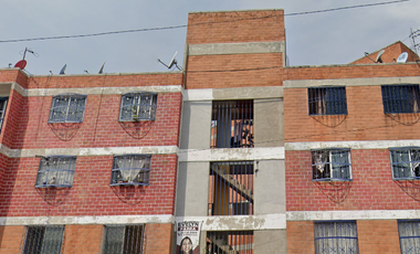 Remate Bancario En Av. Del Trabajo 20, Venustiano Carra Cdmx