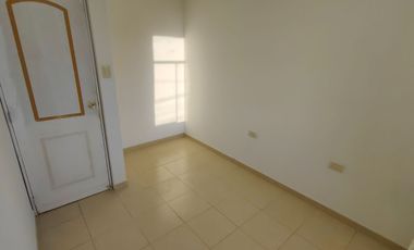 Acogedora Casa en Alquiler en Urb. Sol de Ica Los Portales