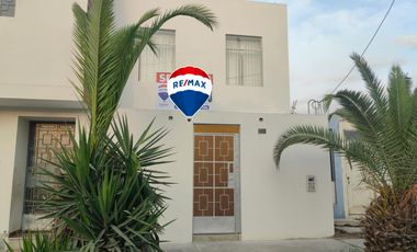 Acogedora Casa en Alquiler en Urb. Sol de Ica Los Portales