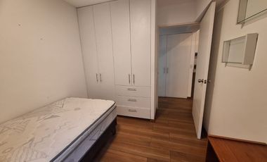 DEPARTAMENTO EXCELENTE UBICACIÓN BARRANCO LÍMITE MAIRAFLORES