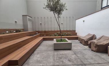 DEPARTAMENTO EXCELENTE UBICACIÓN BARRANCO LÍMITE MAIRAFLORES