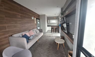 DEPARTAMENTO EXCELENTE UBICACIÓN BARRANCO LÍMITE MAIRAFLORES