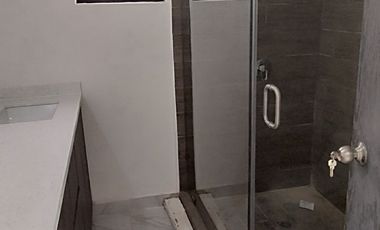 CASA EN VENTA EN PRADOS DE SAN LORENZO