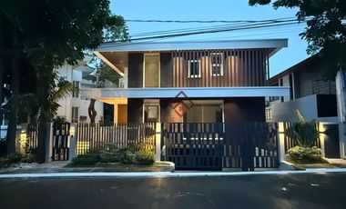 FOR SALE Furnished 4 BR House & Lot in Hillsborough Alabang