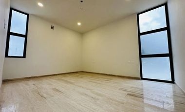 Casa en Venta de 3 Recámaras en Temozón Norte