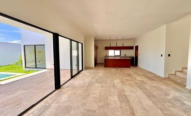CASA EN VENTA EQUIPADA CON 1 RECÁMARA EN PB Y 3 RECÁMARAS EN PLANTA ALTA EN DZITYA