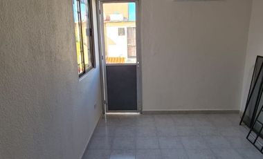 Casa Moderna y Recién Remodelada Av. Torres y Kabah!