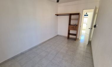 Casa Moderna y Recién Remodelada Av. Torres y Kabah!
