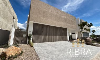 Casa Nueva en Renta en Condominio 13 El Molino Residencial, Leon Gto