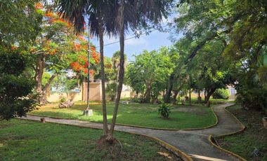 Casa Moderna en Renta, muy Céntrica!