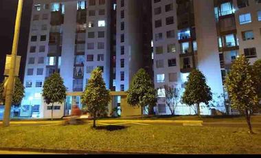 🏠vendo hermoso apartamento sector Condina