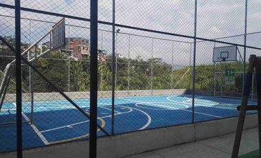 🏠vendo hermoso apartamento sector Condina