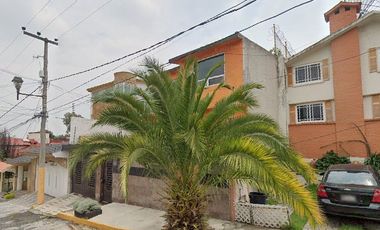 CASA EN VENTA EN BOSQUES DEL LAGO, CUAUTITLAN IZCALLI
