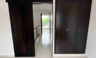 🏠vendo linda casa duplex sector San Juaquin