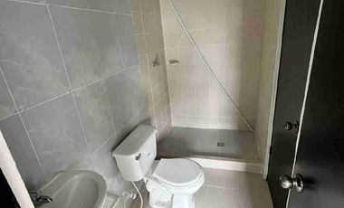 🏠vendo linda casa duplex sector San Juaquin