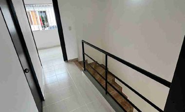 🏠vendo linda casa duplex sector San Juaquin