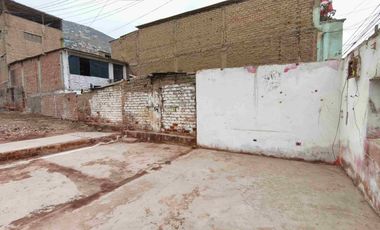 VENDO TERRENOS  VILLA MARIA TRIUNFO / AREAS 54 M2 / USD 42,000 DOLARES / AV. EL SOL  C/ JR. SAN ANTONIO CERCADO DE VMT.