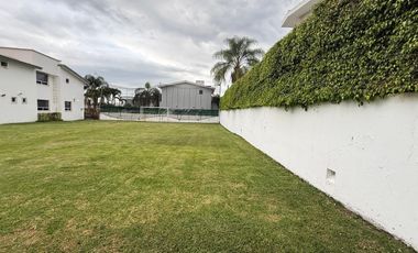 TERRENO EN VENTA EN FRACCIONAMIENTO LOMAS DE COCOYOC MORELOS