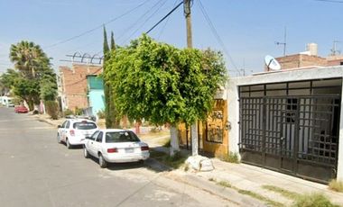 VENTA DE CASA EN HACIENDA SANTA FE, JALISCO