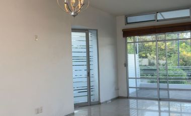Casa en venta en Fraccionamiento el Acantilado Zapopan