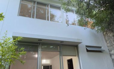 Casa en venta en Fraccionamiento el Acantilado Zapopan