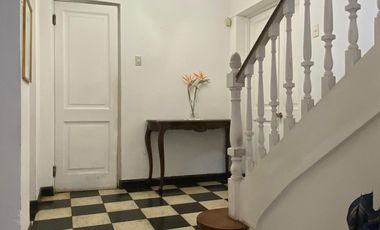 Vendemos amplia y centrica casa en Providencia,Santiago.