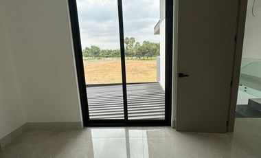 Isla Mocoli, Venta de linda casa de estreno 4 dormitorios con piscina