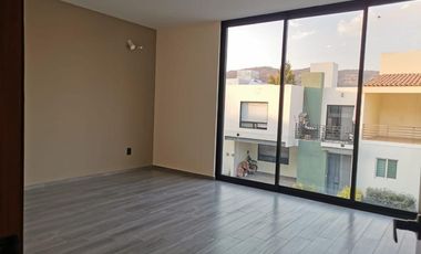 Se vende casa en Fraccionamiento Bosque Real
