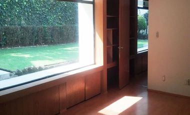 VENTA CASA CON TERRA Y JARDÍN EN LOMAS DE REFORMA CAS_5214 CM