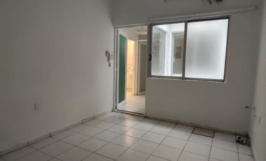 Oficina/consultorio de 2 privados en planta baja en el Fracc. Reforma