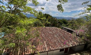 Casa de Campo sobre la Vía Ruitoque