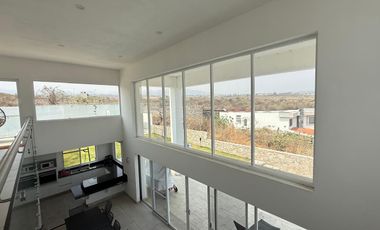 CASA EN VENTA EN FRACCIONAMIENTO LOMAS DE COCOYOC MORELOS