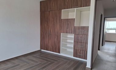 CASA EN RENTA FRACC. VILLAS SAN FERNANDO EN CALMAYA A 15 MINUTOS DE GALERIAS