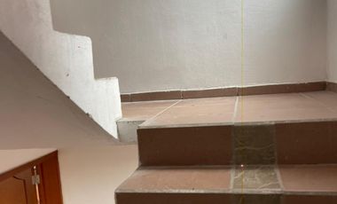 VENTA DE EDIFICIO DE 4 DEPARTAMENTOS EN COLINAS DEL SUR, ALVARO OBREGÓN.