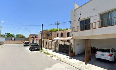VENTA DE CASA EN JARDINES DE FLORIDA, SALTILLO, COAHUILA