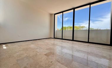 CASA EN VENTA DE 3 HABITACIONES CON ALBERCA Y CUARTO DE SERVICIO COMPLETO