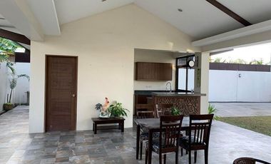 Las Villas De Manila | House and Lot For Rent - #3404