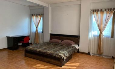 Las Villas De Manila | House and Lot For Rent - #3404