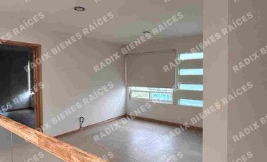 HERMOSA CASA EN RENTA, LOMAS DE ANGELOPOLIS 2 PUEBLA A 2 minutos de sonata.