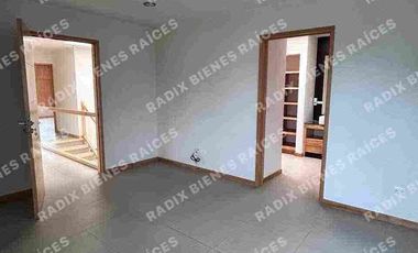 HERMOSA CASA EN RENTA, LOMAS DE ANGELOPOLIS 2 PUEBLA A 2 minutos de sonata.