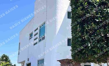 HERMOSA CASA EN RENTA, LOMAS DE ANGELOPOLIS 2 PUEBLA A 2 minutos de sonata.