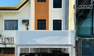 Brand New Modern Townhouse Near Tomas Moranto, Scout Area