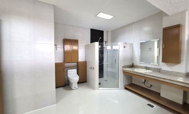 2-Storey Home with 5-Bedroom in a Quiet Subdivision – Hernan Cortes, Mandaue City