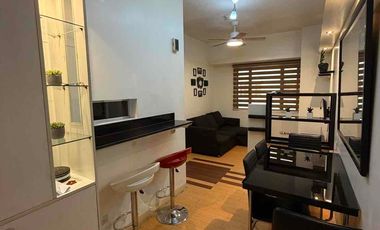 Furnished 1br Eastwood Palazzo