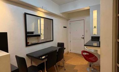 Furnished 1br Eastwood Palazzo