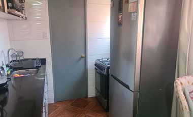 DEPARTAMENTO IMPECABLE - PRIMER PISO- POBLACIÓN SAN LUIS COMUNA DE RENCA .-RM
