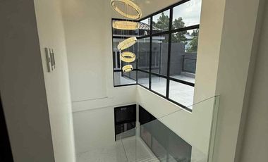 VERY NICE BRAND NEW TWO-STOREY MODERN TROPICAL HOUSE AND LOT FOR SALE IN NORTHCREST DAVAO CITY