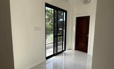 VERY NICE BRAND NEW TWO-STOREY MODERN TROPICAL HOUSE AND LOT FOR SALE IN NORTHCREST DAVAO CITY